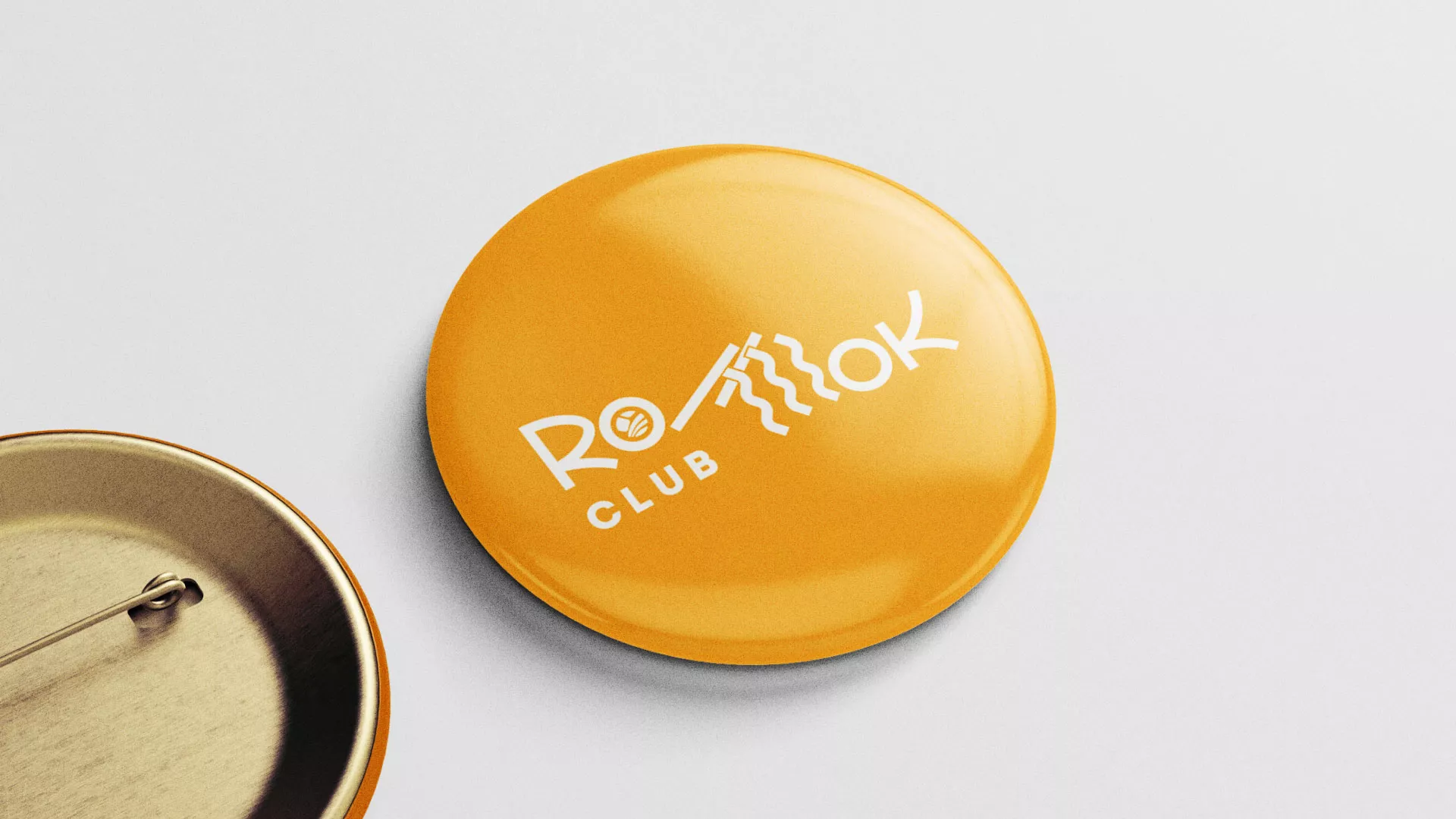 Создание логотипа суши-бара «Roll Wok Club» в Сосновке